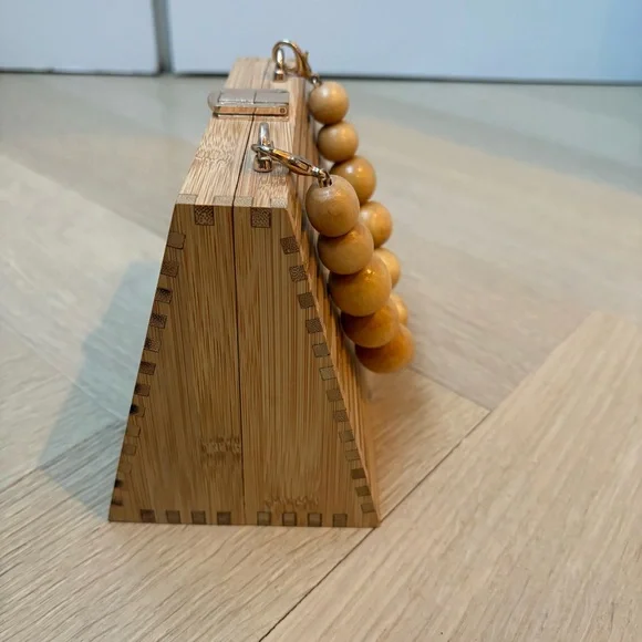 Wooden Beaded Handbag - Picture 4 of 13